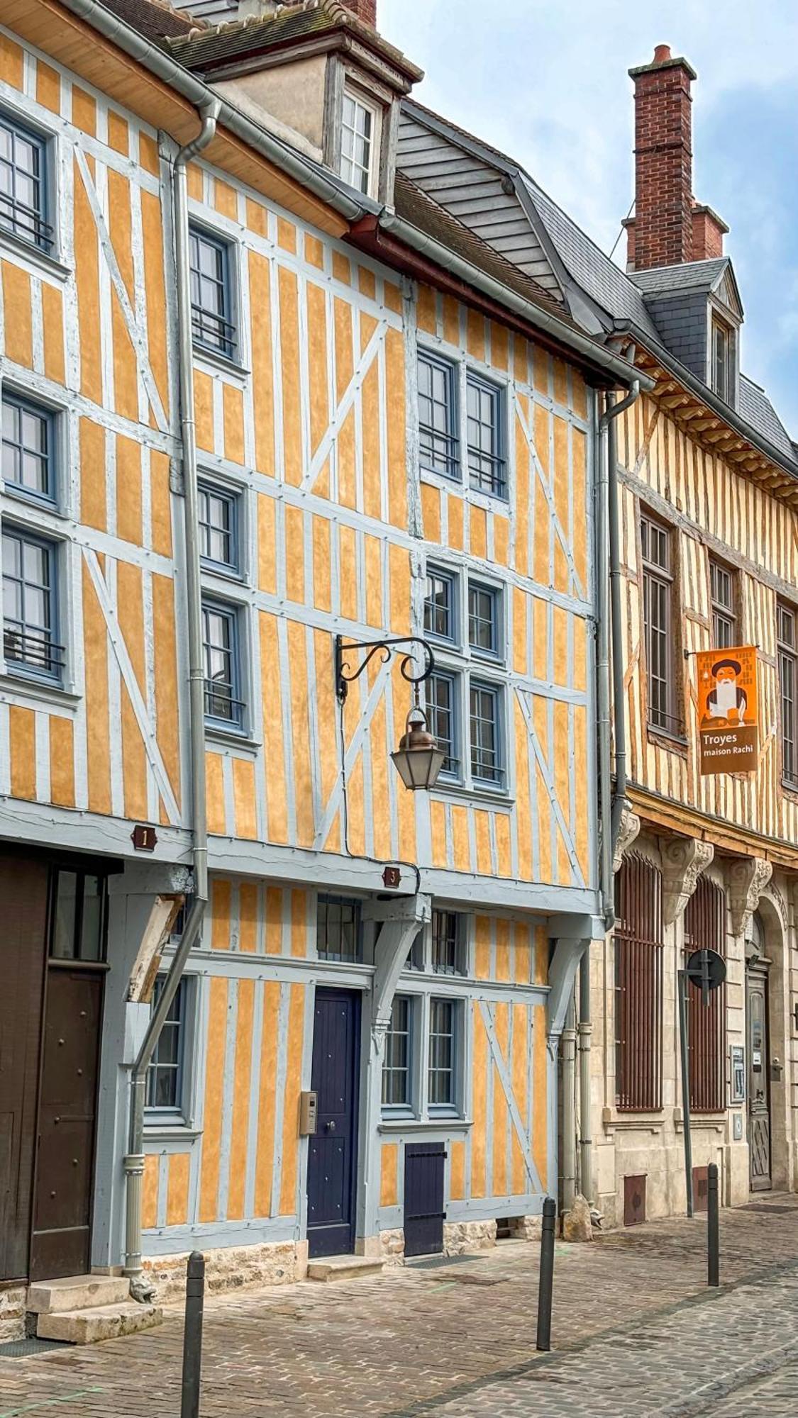 Apartament Le Loft Brunneval - Refuge Arty Du Xvie Siecle Troyes Zewnętrze zdjęcie